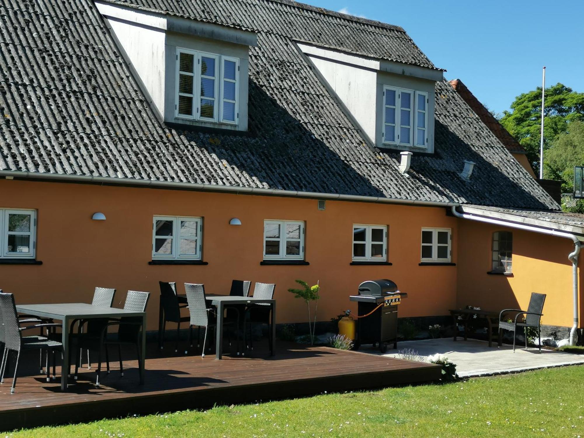 Akaciegaarden Bed & Breakfast Harlev  Экстерьер фото